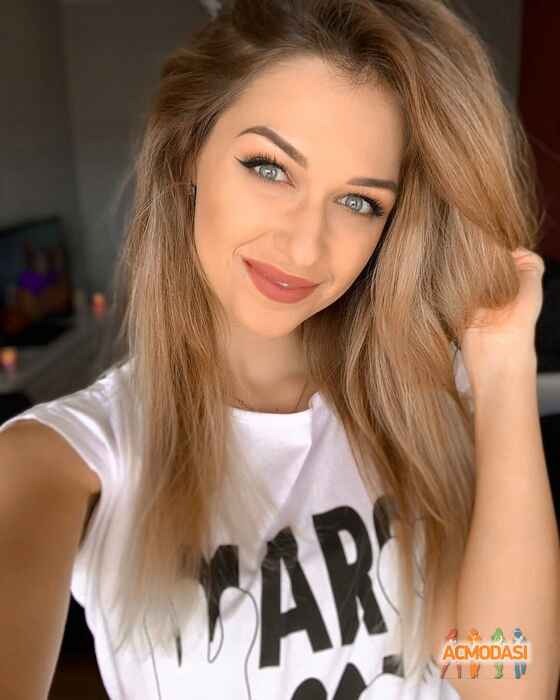 Елена  Петрова фото №1395079. Завантажено 02 Травня 2019