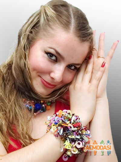 Новикова Людмила Олеговна фото №2686. Завантажено 10 Вересня 2007