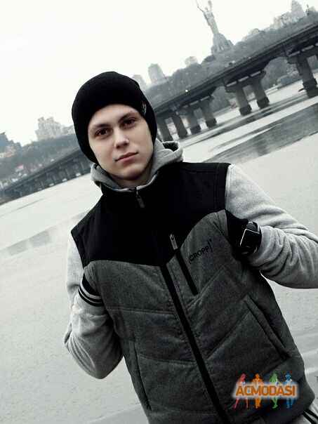 Тарас Витальевич Максымив фото №1045709. Завантажено 21 Квітня 2017