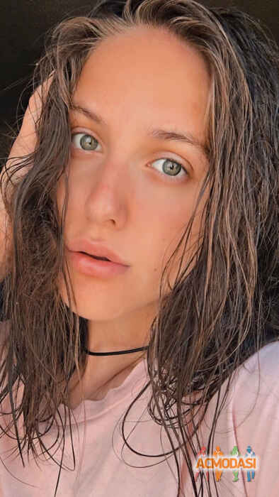 Алина Павловна Шуляр фото №1530891. Завантажено 19 Травня 2020