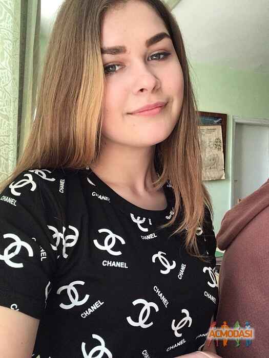 Марина Ігорівна Колесник фото №1241695. Завантажено 07 Червня 2018