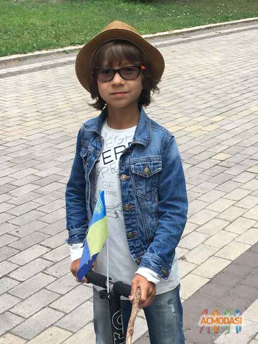 Платон Эдуардович Джумажанов фото №1132589. Завантажено 08 Листопада 2017