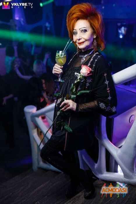 Елена Константиновна Волк фото №1027342. Завантажено 02 Березня 2017