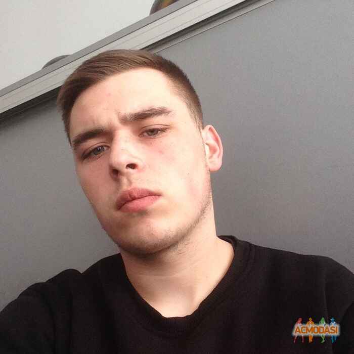 Евгений Олегович Яценко фото №1261887. Завантажено 21 Липня 2018