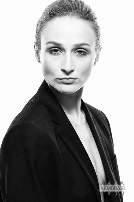 Алина Артуровна Костюкова фото №913325. Завантажено 25 Травня 2016