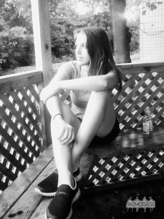 Катя Володимирівна Анохіна фото №1091988. Завантажено 15 Серпня 2017