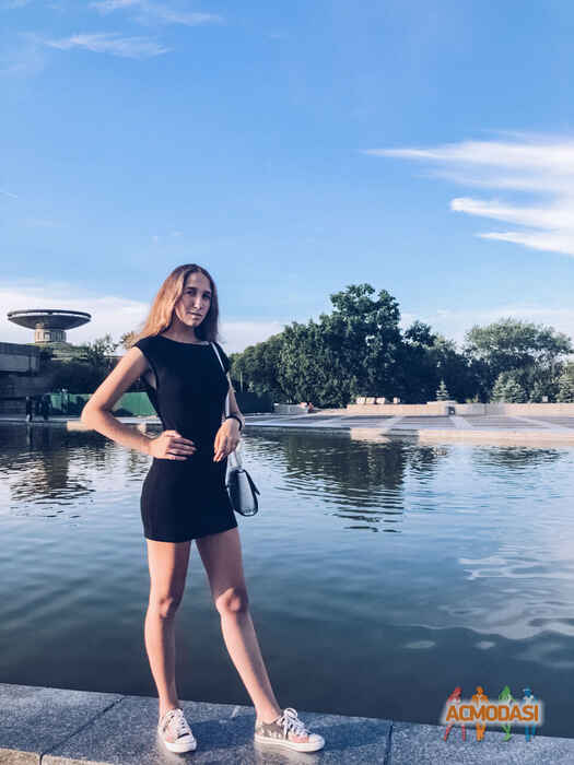 Вікторія Віталіївна Ідова фото №1379693. Завантажено 18 Березня 2019