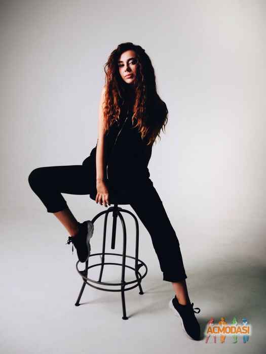 Вика Анатольевна Кесарчук фото №998582. Завантажено 17 Грудня 2016