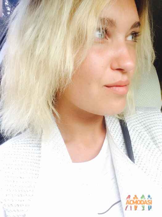 Кристина Викторовна Циганок фото №1090366. Завантажено 11 Серпня 2017