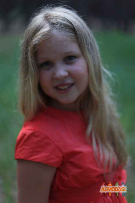 Тарасова Маргарита Германовна фото №160628. Завантажено 05 Березня 2012