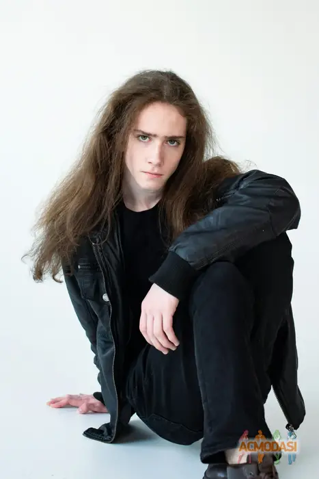 Иван  Усов-Бойко фото №1749039. Завантажено 27 Жовтня 2025