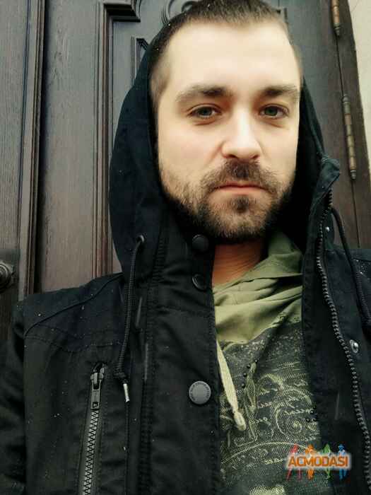 Виталик Сергеевич Соломатин фото №1151920. Завантажено 12 Грудня 2017