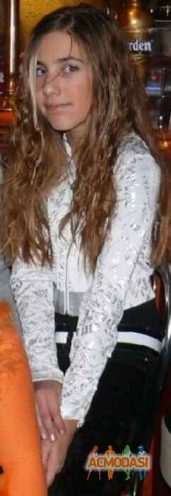 Аня Олеговна Домнич фото №165811. Завантажено 15 Березня 2012