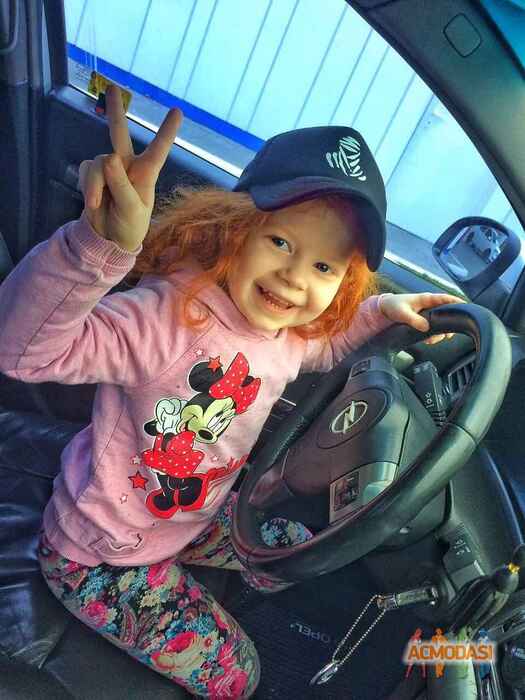 Яна Євгенівна Шура фото №1049389. Завантажено 01 Травня 2017