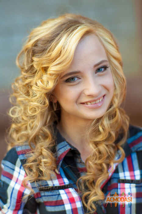 Анжелика Александровна Кольченко фото №906985. Завантажено 05 Травня 2016