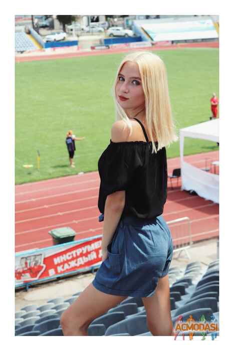 Арина Романовна Устинова фото №1435649. Завантажено 14 Серпня 2019