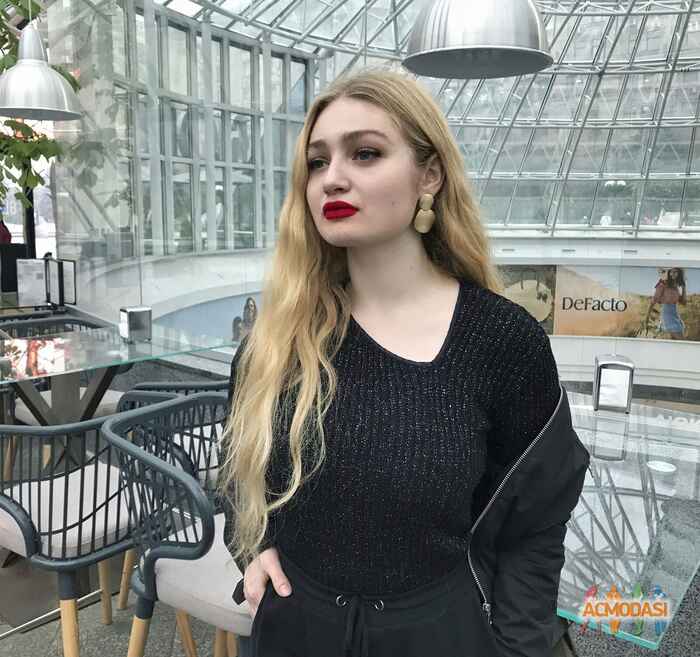 Вікторія  Арустамова фото №1469994. Завантажено 03 Листопада 2019