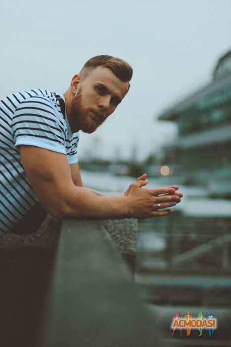 Владислав Олексійович Барсуков фото №1464038. Завантажено 21 Жовтня 2019