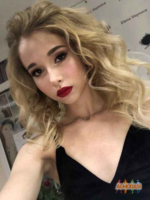 Дарина Викторовна Верыс фото №1269776. Завантажено 03 Серпня 2018