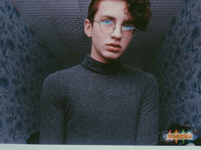 Василий Александрович Олійник фото №1365846. Завантажено 16 Лютого 2019