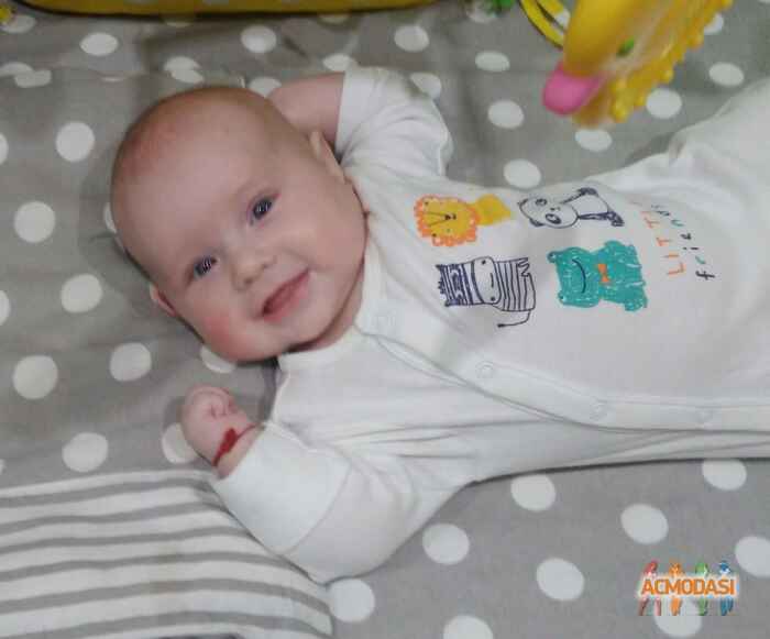 Ника Тарасовна Школьная фото №1045134. Завантажено 20 Квітня 2017