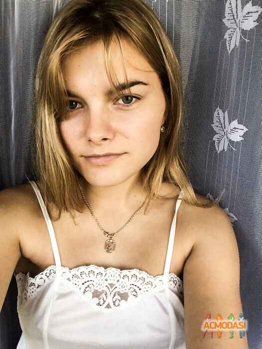 Юлія Анатоліївна Гнатюк фото №1457955. Завантажено 07 Жовтня 2019