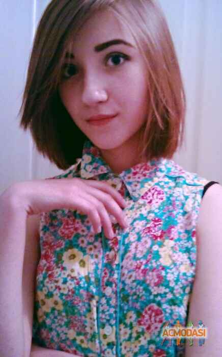 Алена Александровна Хомич фото №709860. Завантажено 14 Серпня 2014