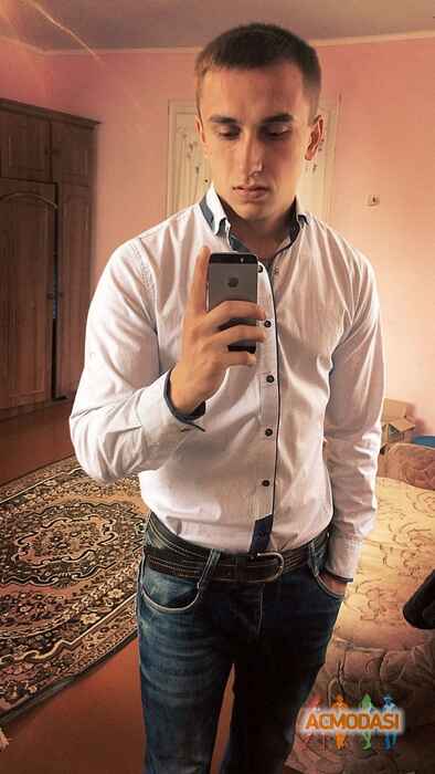 Андрій Богданович Лесюк фото №1168387. Завантажено 19 Січня 2018