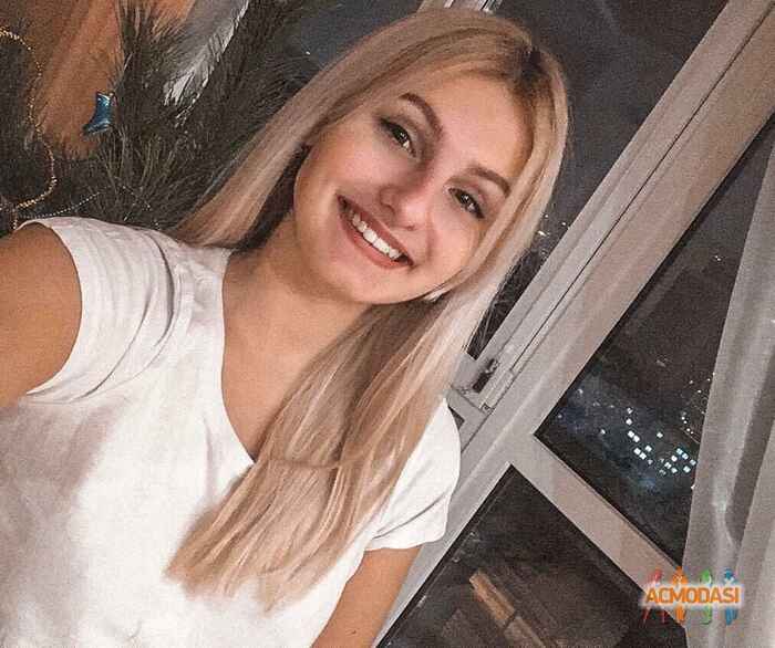 Алина Антоновна Чичварина фото №1392779. Завантажено 24 Квітня 2019