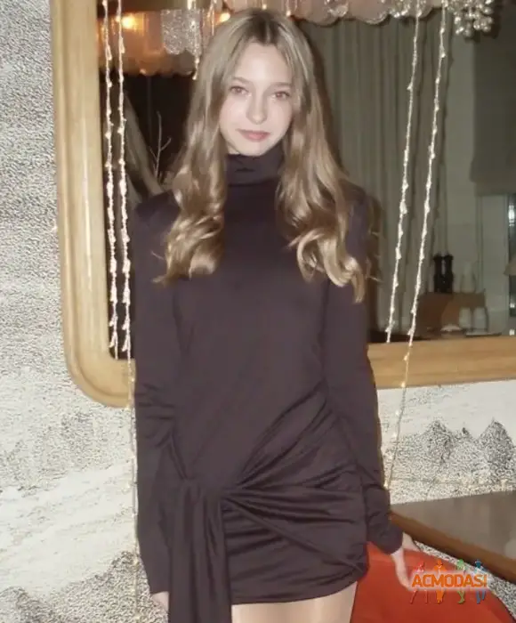 Поліна  Попова фото №1752270. Завантажено 28 Січня 2026