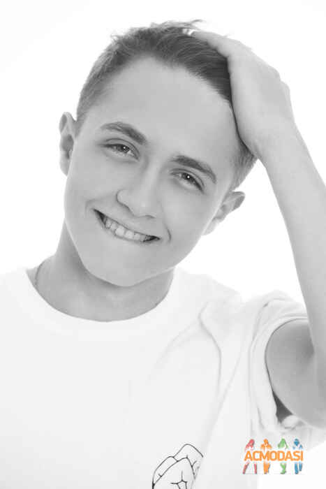 Дмитрий Андреевич Мельник фото №1164297. Завантажено 13 Січня 2018