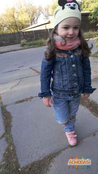 Полина Романовна Тарасенко фото №1116221. Завантажено 11 Жовтня 2017