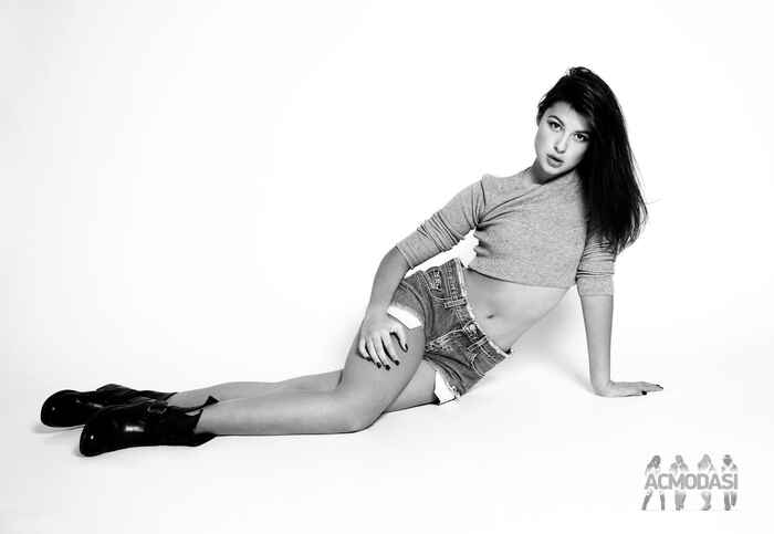 Валерия Олеговна Мельник фото №803964. Завантажено 28 Травня 2015