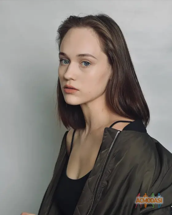 Надя  Маляренко фото №1738962. Завантажено 25 Січня 2025