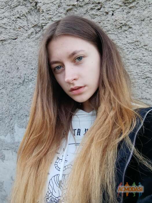 Анна  Шараєвська фото №1675617. Завантажено 07 Січня 2022