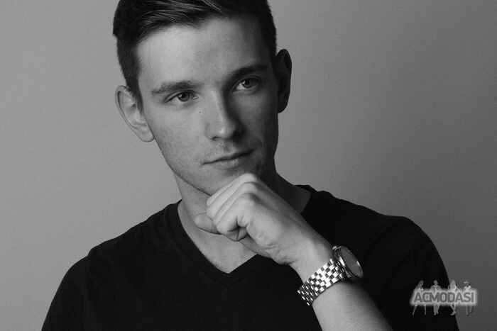 Andriy  Lutchenko фото №1111189. Завантажено 02 Жовтня 2017