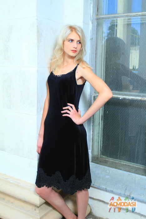 Діана Романівна Лазарчук фото №1083053. Завантажено 25 Липня 2017