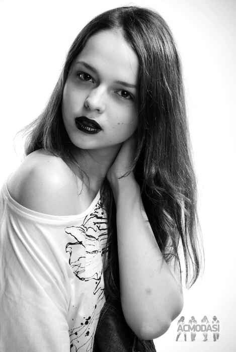Руднева Анна Вячеславовна фото №169497. Завантажено 22 Березня 2012
