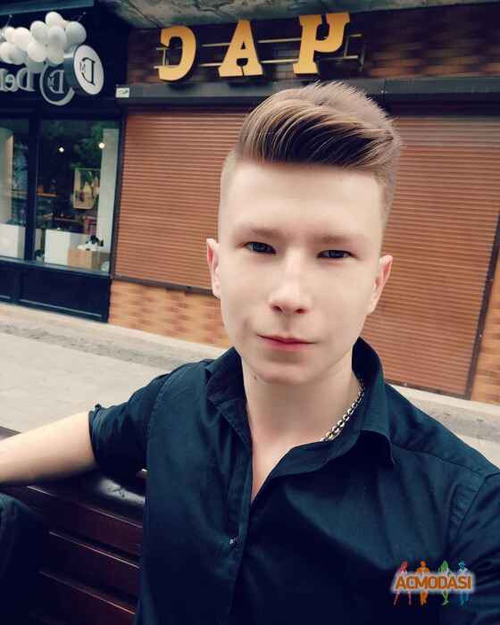 Богдан Богданович Мункачій фото №1414437. Завантажено 24 Червня 2019