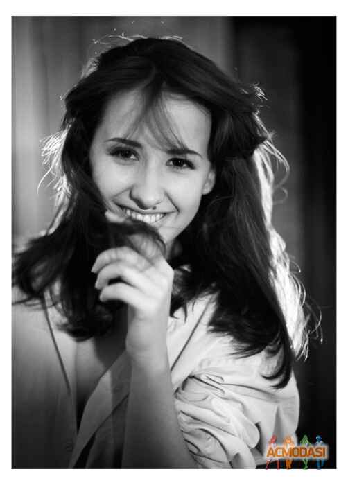 Оксана Юриевна Полищук фото №26538. Завантажено 11 Березня 2011
