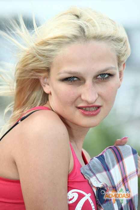 Юлія Василівна Новохацька фото №523301. Завантажено 02 Листопада 2013