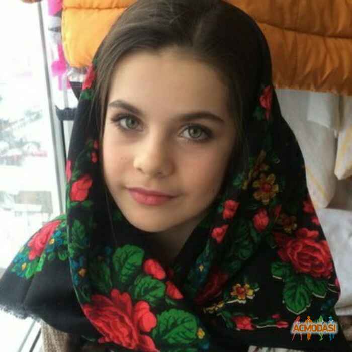 Лиза Миколаївна Юрченко фото №1403790. Завантажено 25 Травня 2019