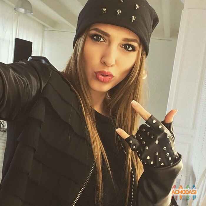 Анна Сергеевна Михайлюк фото №828366. Завантажено 06 Вересня 2015