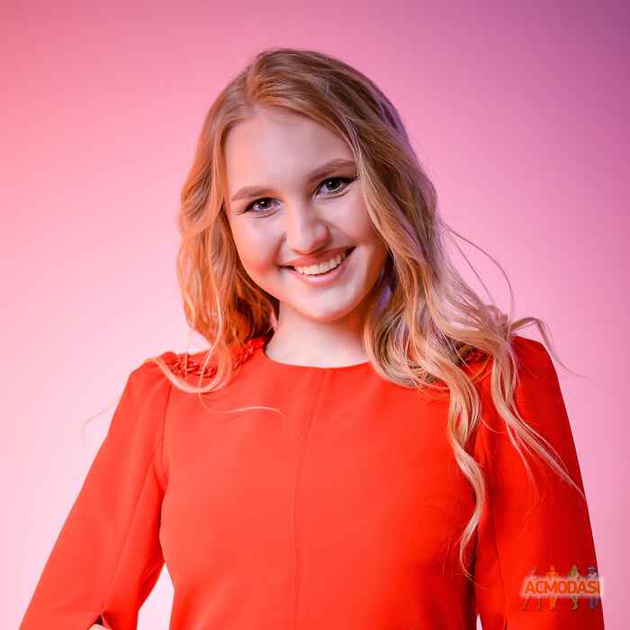 Лола  Ефремова фото №1630022. Завантажено 27 Травня 2021