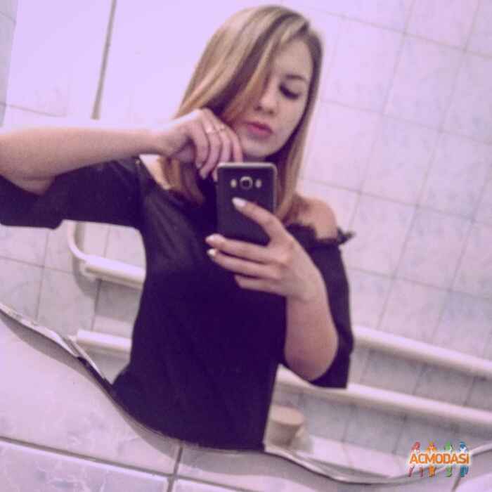 Вика Леонидовна Любимова фото №1204978. Завантажено 13 Березня 2018