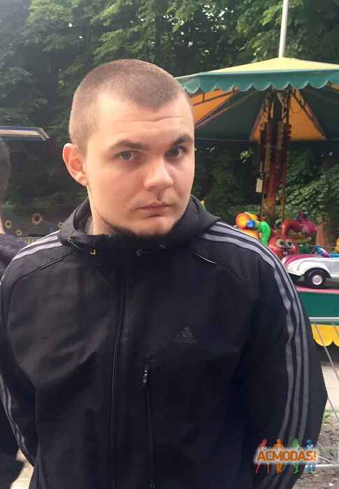 Антон Владимирович Харитонов фото №1065842. Завантажено 13 Червня 2017