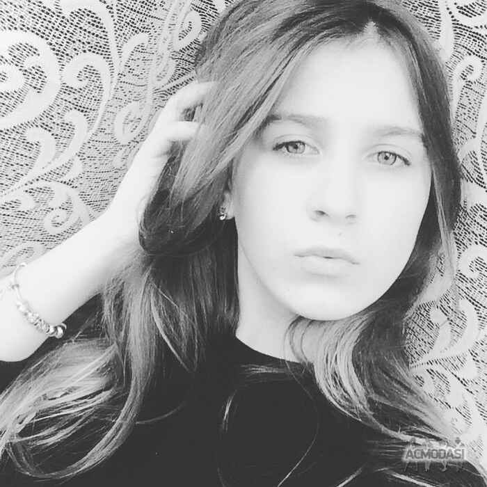 Карина Сергеевна Хотинец фото №1216533. Завантажено 03 Квітня 2018