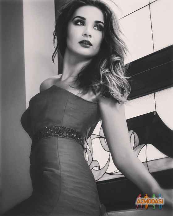 Олена Костянтинівна Коломієць-Ткач фото №1529999. Завантажено 15 Травня 2020