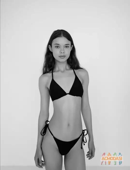 Daria  Zhuravel фото №1751663. Завантажено 14 Січня 2026