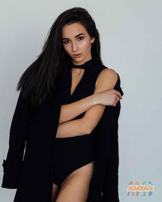 Карина  Минасова фото №1575728. Завантажено 18 Жовтня 2020